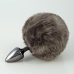 Plug Onix Com Rabo Pompom Medio